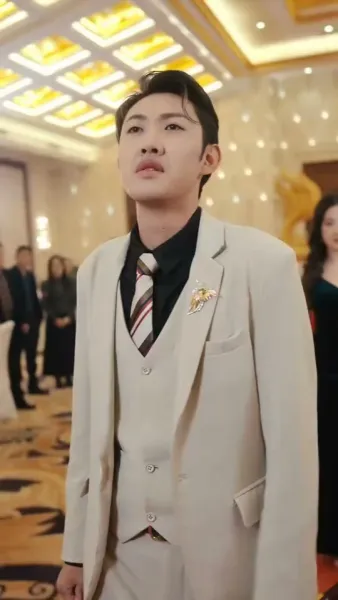 มังกรผงาดฟ้า