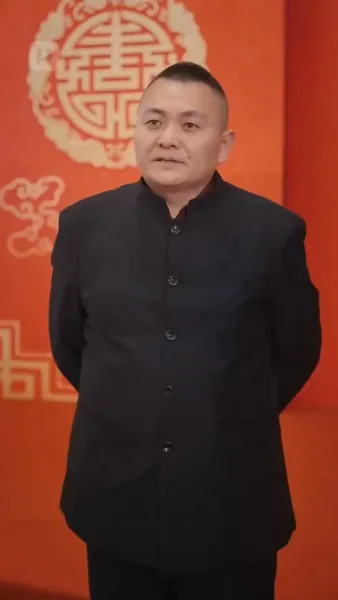 มังกรผงาดฟ้า