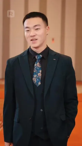 มังกรผงาดฟ้า