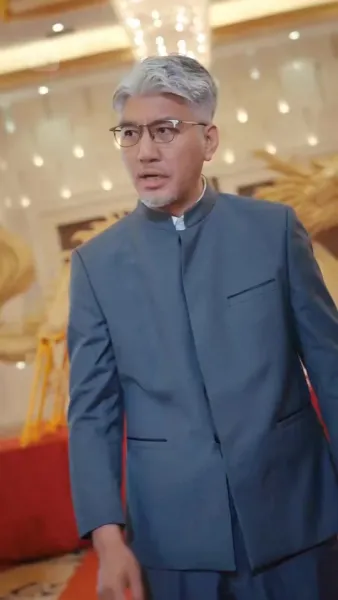 มังกรผงาดฟ้า