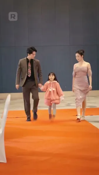 มังกรผงาดฟ้า