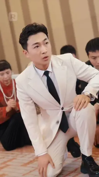 มังกรผงาดฟ้า