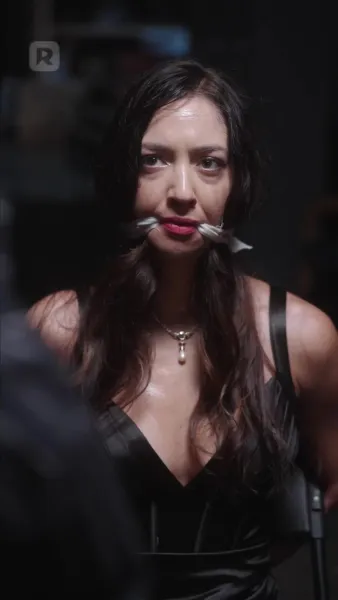 ถูกมัดด้วยเกียรติยศ: ถูกลักพาตัวโดยราชามาเฟีย