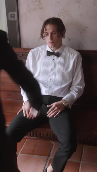 ถูกมัดด้วยเกียรติยศ: ถูกลักพาตัวโดยราชามาเฟีย