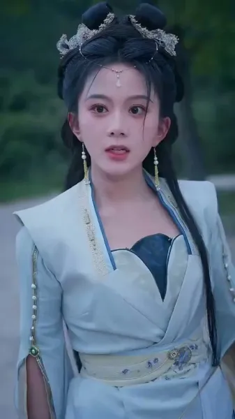 จักรพรรดิเทพนิรันดร์