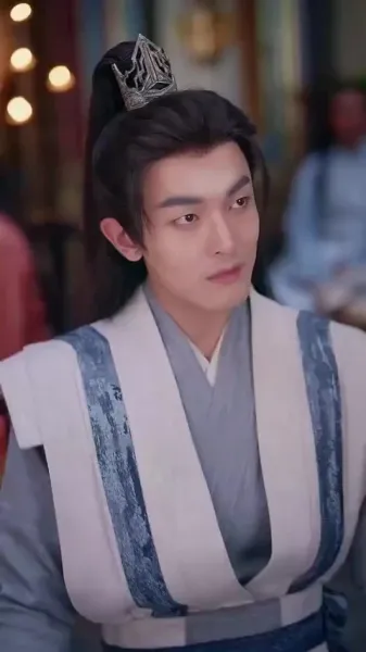 จักรพรรดิเทพนิรันดร์