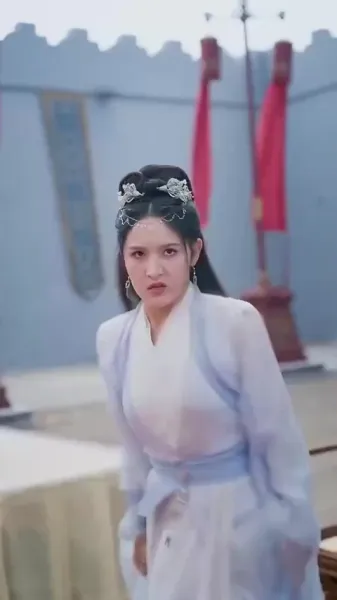 จักรพรรดิเทพนิรันดร์