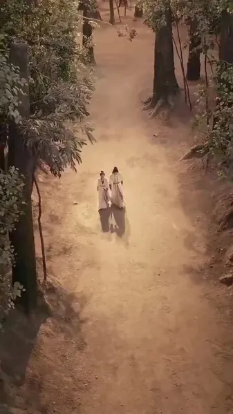 จักรพรรดิเทพนิรันดร์