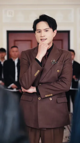 ราชาอย่างฉัน แค่ไม่อยากเผยตัวตนก็เท่านั้น