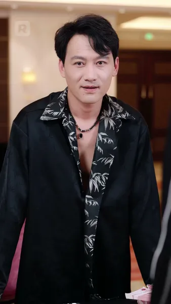 ราชาอย่างฉัน แค่ไม่อยากเผยตัวตนก็เท่านั้น