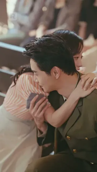 รอยยิ้มหลังสายรุ้ง