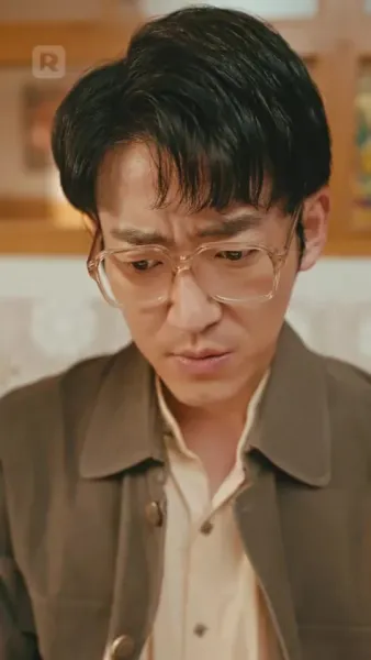 รอยยิ้มหลังสายรุ้ง