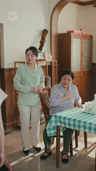 รอยยิ้มหลังสายรุ้ง