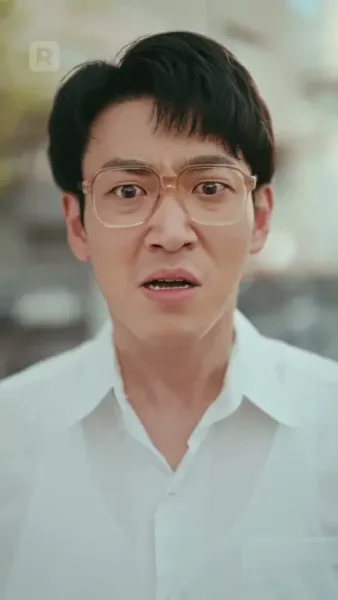 รอยยิ้มหลังสายรุ้ง