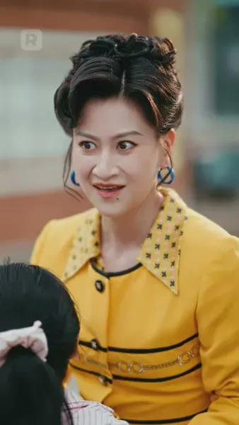 รอยยิ้มหลังสายรุ้ง