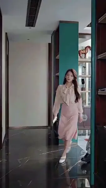 ชื่อละครสั้น: 'การแข่งขันแห่งการแก้แค้นของประธานเจ้าหน้าที่'