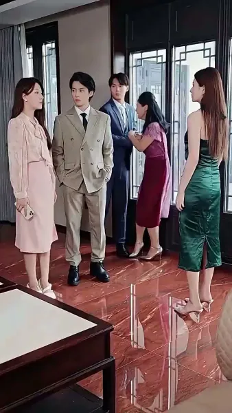 ชื่อละครสั้น: 'การแข่งขันแห่งการแก้แค้นของประธานเจ้าหน้าที่'