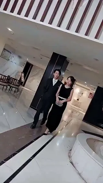 ชื่อละครสั้น: 'การแข่งขันแห่งการแก้แค้นของประธานเจ้าหน้าที่'