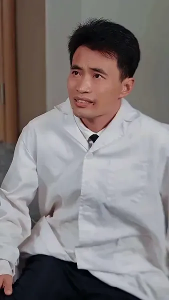 ชื่อละครสั้น: 'การแข่งขันแห่งการแก้แค้นของประธานเจ้าหน้าที่'