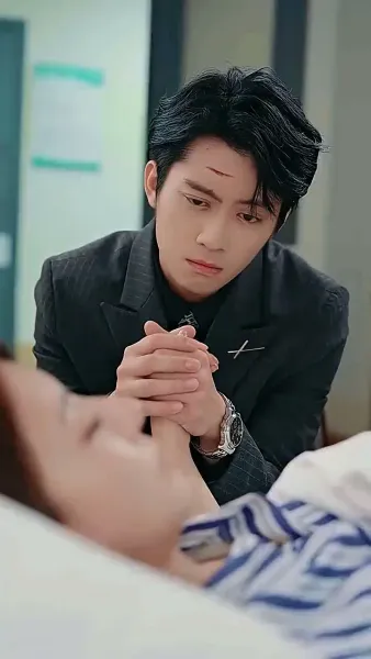 ชื่อละครสั้น: 'การแข่งขันแห่งการแก้แค้นของประธานเจ้าหน้าที่'