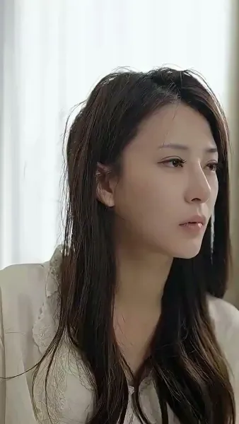 ชื่อละครสั้น: 'การแข่งขันแห่งการแก้แค้นของประธานเจ้าหน้าที่'