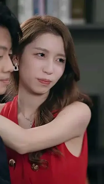 ชื่อละครสั้น: 'การแข่งขันแห่งการแก้แค้นของประธานเจ้าหน้าที่'