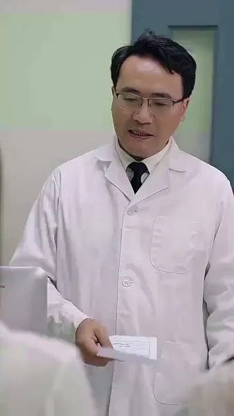 ชื่อละครสั้น: 'การแข่งขันแห่งการแก้แค้นของประธานเจ้าหน้าที่'