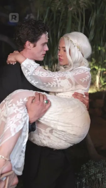 การผงาดของคู่ชีพที่ถูกอัลฟ่าปฏิเสธ