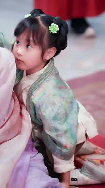 [พากย์ไทย] บุปผาใต้เงาบัลลังก์