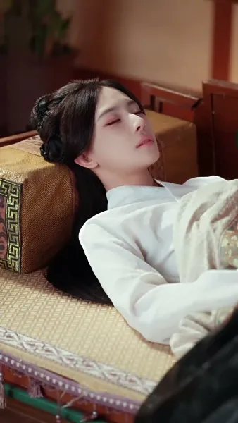 [พากย์ไทย] บุปผาใต้เงาบัลลังก์