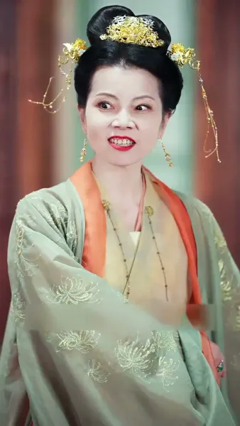 [พากย์ไทย] บุปผาใต้เงาบัลลังก์