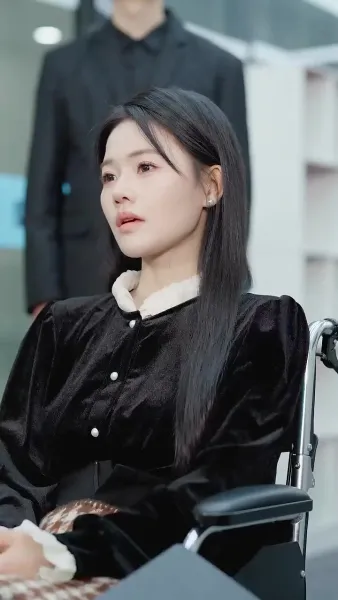 ลวงรักโลกสองใบ