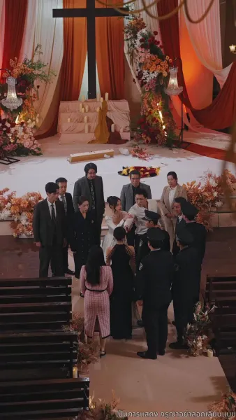 ราชินีคืนบัลลังก์