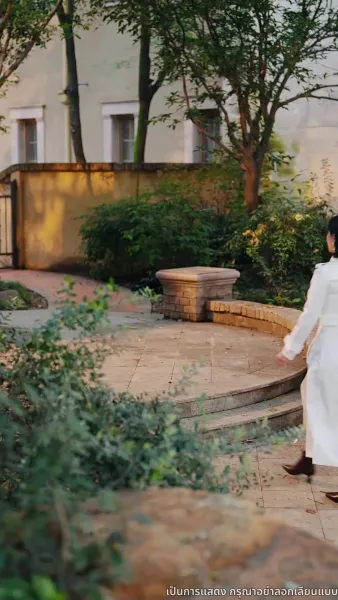 ราชินีคืนบัลลังก์