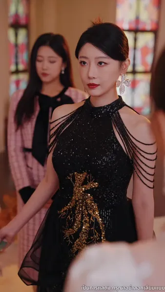 ราชินีคืนบัลลังก์