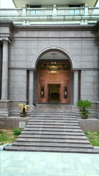 นอนกับคุณพ่อเศรษฐี