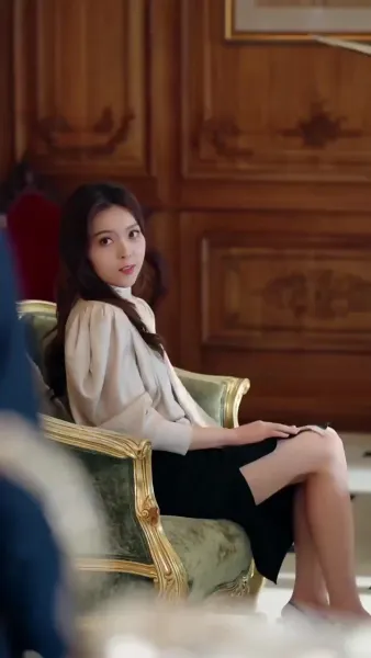 .ย่าเยาว์วัยปฏิวัติวงศ์ตระกูล（ฉบับพากย์ ）