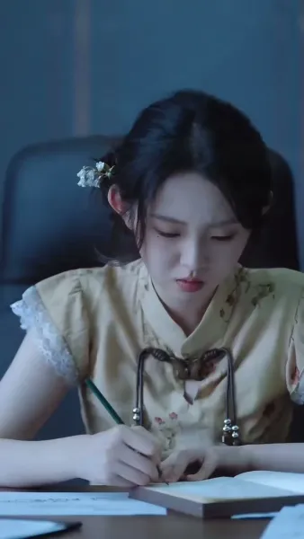 .ย่าเยาว์วัยปฏิวัติวงศ์ตระกูล（ฉบับพากย์ ）