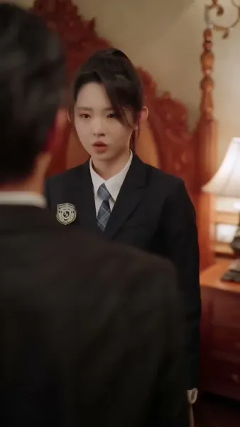 .ย่าเยาว์วัยปฏิวัติวงศ์ตระกูล（ฉบับพากย์ ）