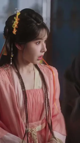 ทะลุมิติเปิดโปงรัก