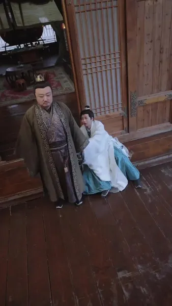 ทะลุมิติเปิดโปงรัก