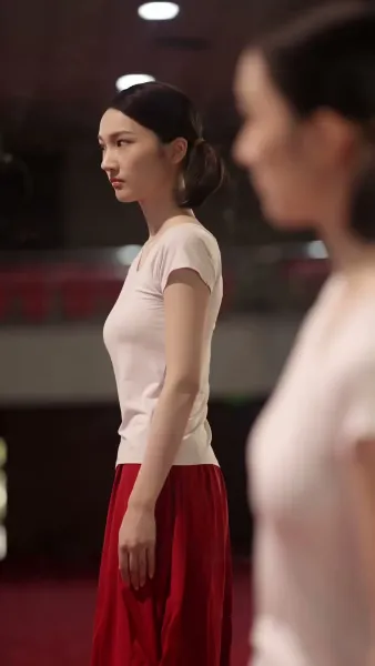 เพื่อนตัวร้ายขโมยท่าเต้นฉัน