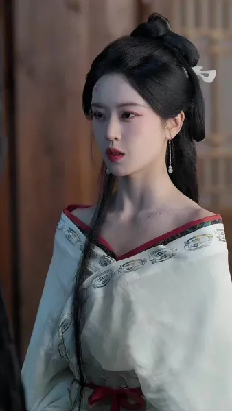 เส้นทางใหม่มุ่งสู่บัลลังก์หงส์ 