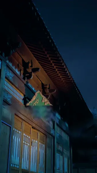 เส้นทางใหม่มุ่งสู่บัลลังก์หงส์ 