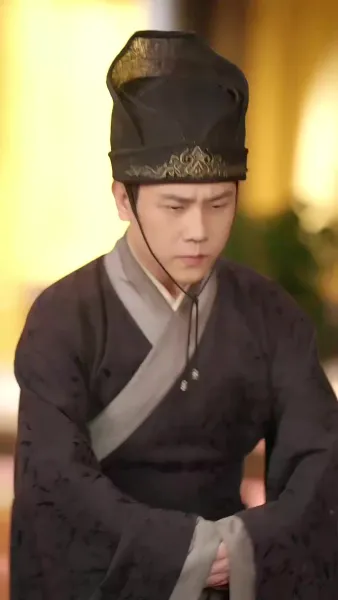 เส้นทางใหม่มุ่งสู่บัลลังก์หงส์ 