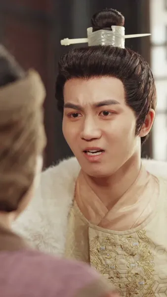 จินหลวน: พระคุณแม่เหนือบัลลังก์