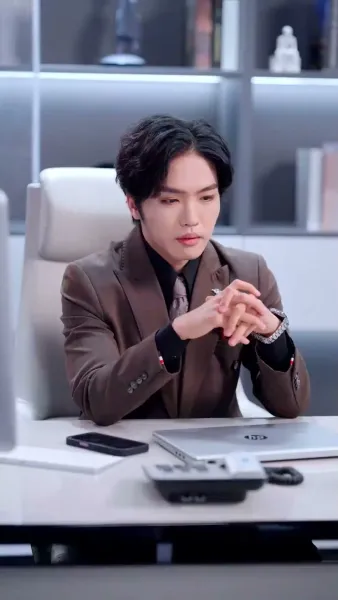 (พากย์เสียง)โทษทีนะ นี่ไม่ใช่ลูกนาย