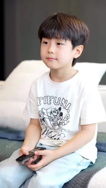 (พากย์เสียง)โทษทีนะ นี่ไม่ใช่ลูกนาย