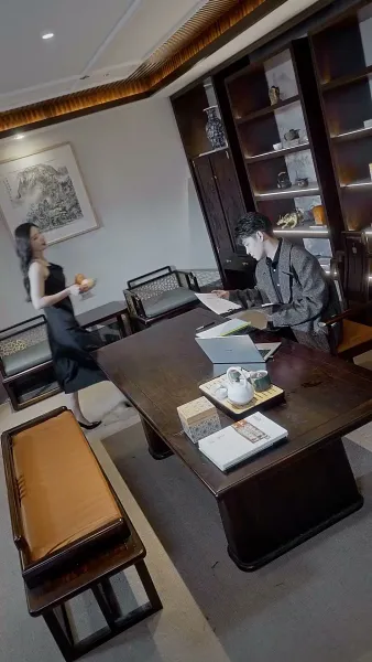 นายหลี่เลขาเจียง ลาออกแล้ว!