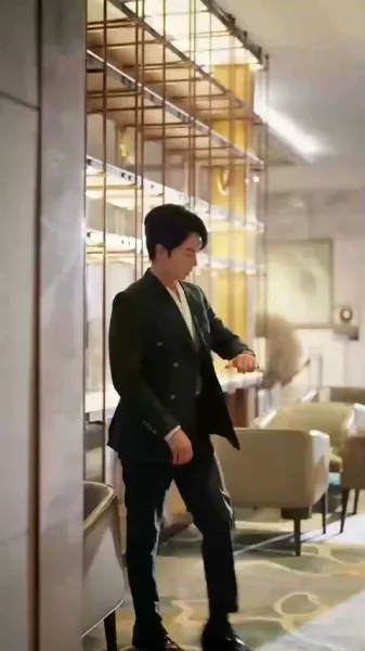 หนีไม่พ้นจากฝ่ามือ